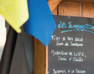 Manger des Fruits de Mer Comme les Locaux à La Rochelle